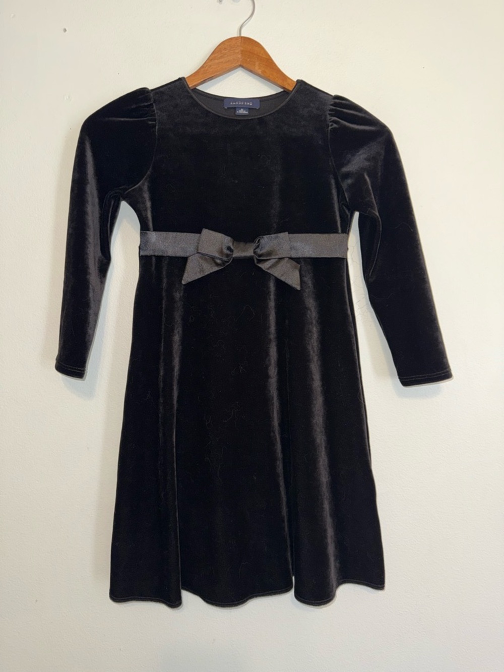 Lands End Girls Size 6X Solid Black Velour Long Sleeve Empire Waist Dress w Bow